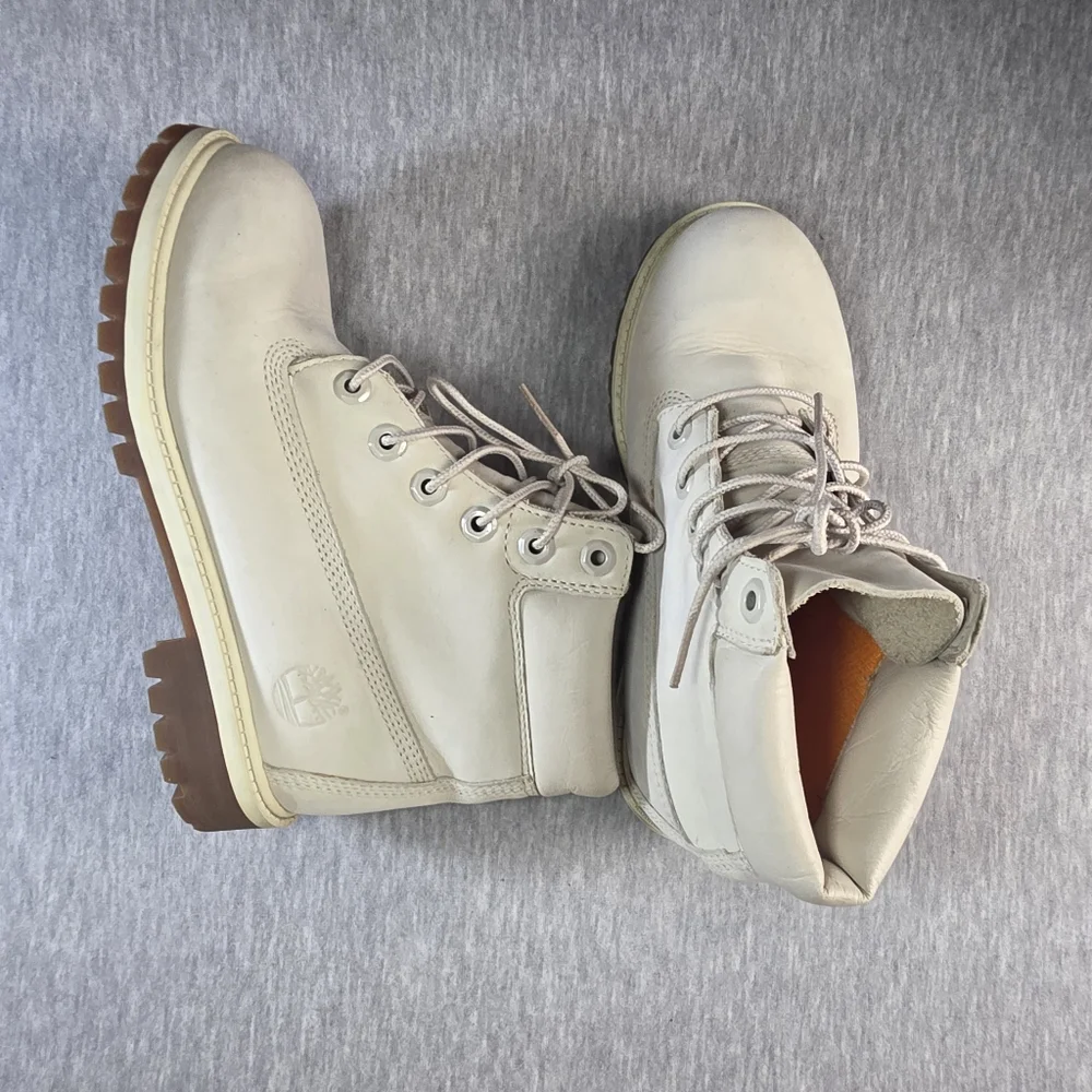 Timberland Kids Off-White Lace-Up Boots